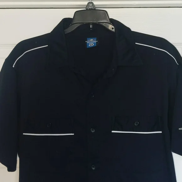 Black men's Beach crew shirt Medium - Picture 2 of 4